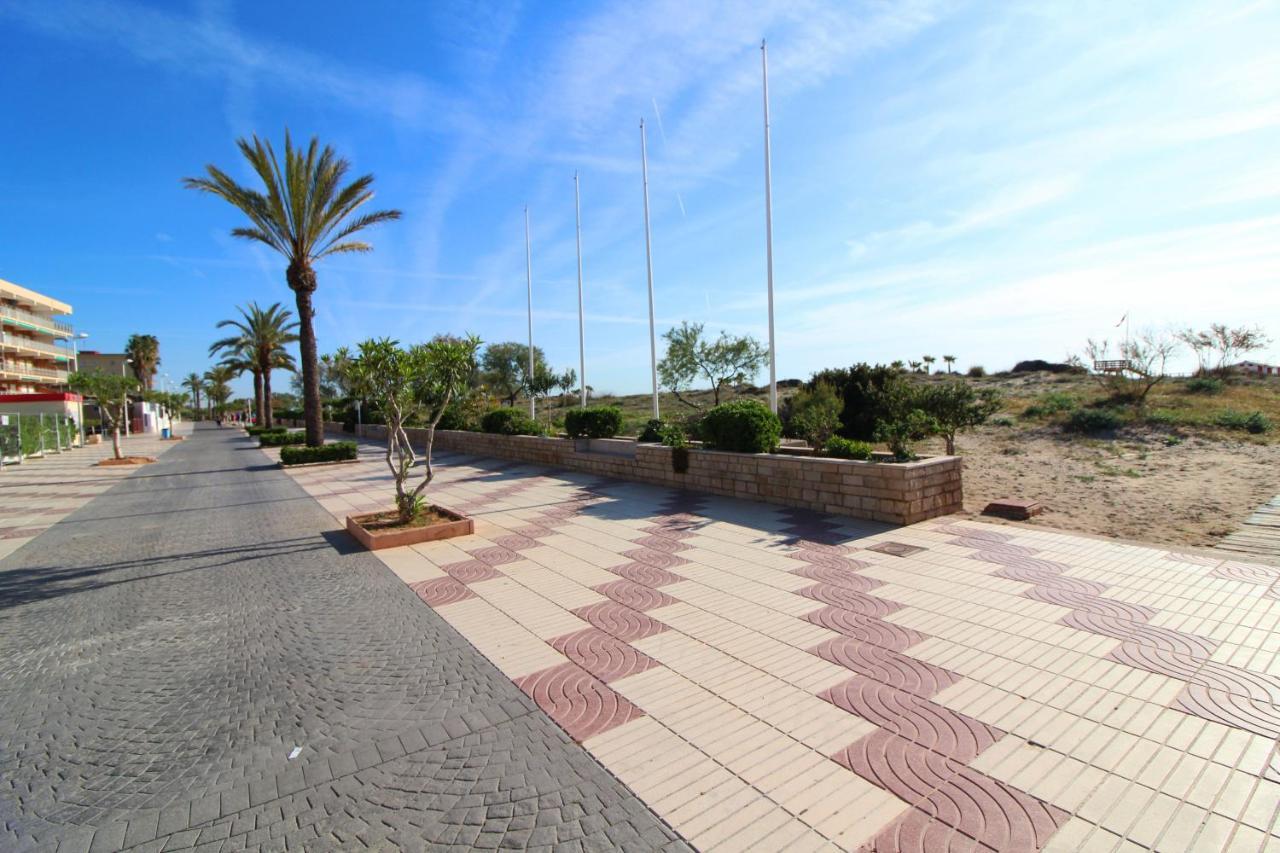 Global Properties, Moderno Apartamento En Canet Al Mar カネット・デ・ベレンゲル エクステリア 写真